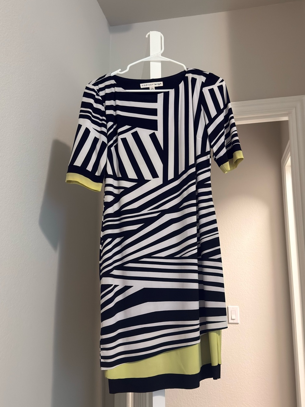 Dress Barn Black & White Geometric Midi Dress with Lemon Trim